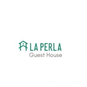 La Perla Guest House